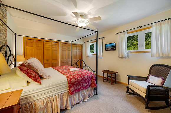 9390 Highway Q Baileys Harbor-10