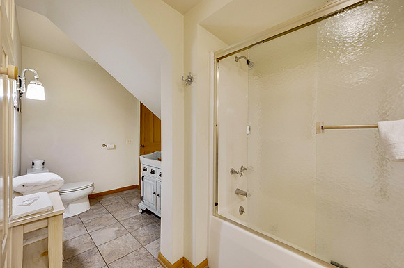 9390 Highway Q Baileys Harbor-5