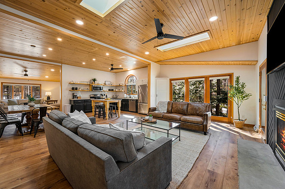10841 Birchwood Dr Sister Bay-36