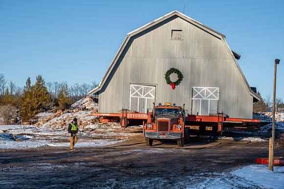 Little Sister Barn Move to Final Place-212
