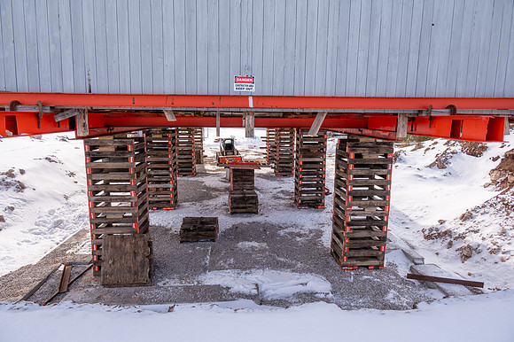 Little Sister Barn Move to Final Place-406