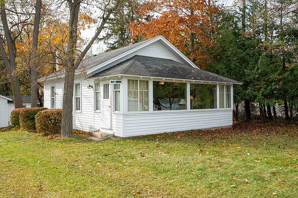 9836 Water Street Ephraim-1