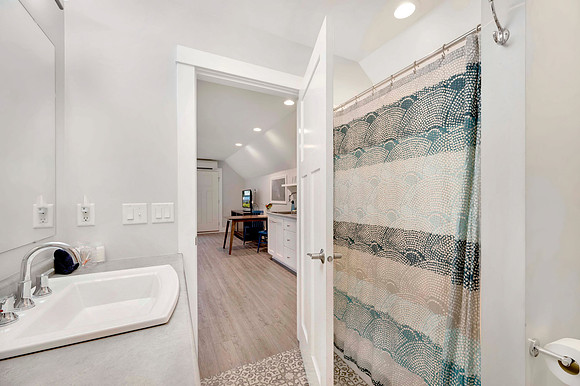 7908 Church St Egg Harbor-5