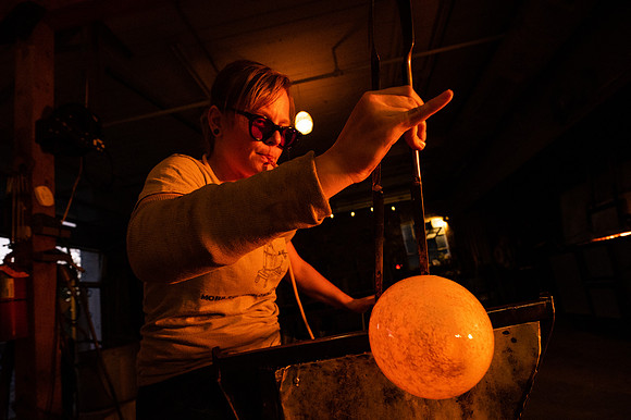 Chelsea Littman The Glass Blower-23