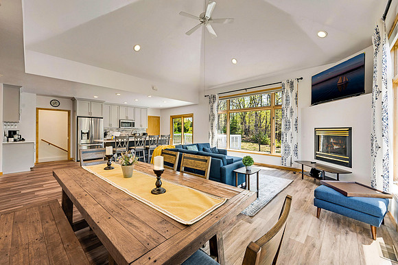 2459 Cherrywood Lane Sister Bay-26