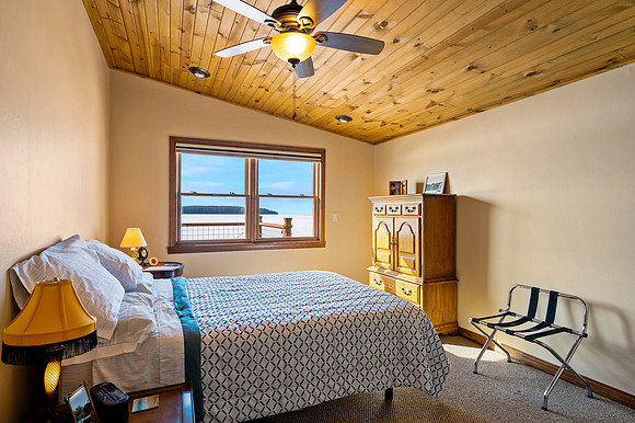 12747 Hwy 42 unit 1002 Gills Rock-16
