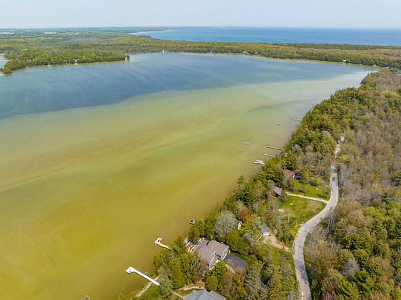 5347 S. Lake Road Sturgeon Bay Summer Updates-21