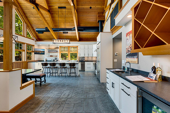 Fish Creek Lodge Front unit-22