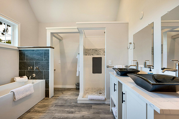 Fish Creek Lodge Front unit-14