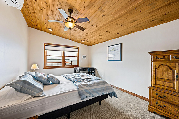 12747 Hwy 42 unit 1002 Gills Rock-14