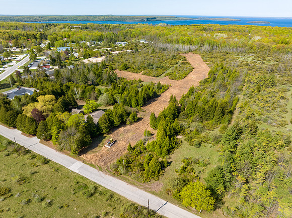 Townline 18 acre Drone Photos-15
