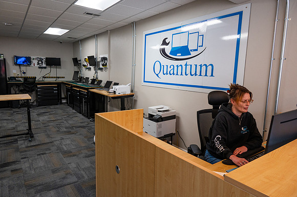 Quantum Spring 2023-346