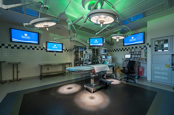 DCMC Surgical Suite-12