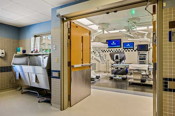 DCMC Surgical Suite-10