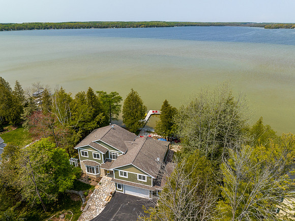 5347 S. Lake Road Sturgeon Bay Summer Updates-19