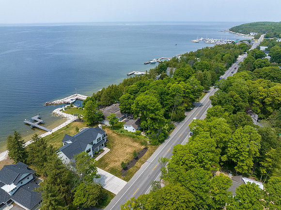 Bayshore Summer Exterior-18