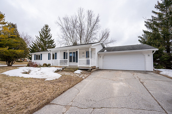1545 Iowa Place Sturgeon Bay-1