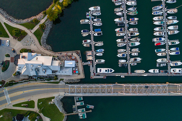 SonnysSturgeonBay-02