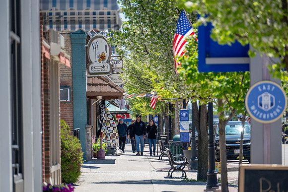 Sturgeon Bay Walk About Spring-14