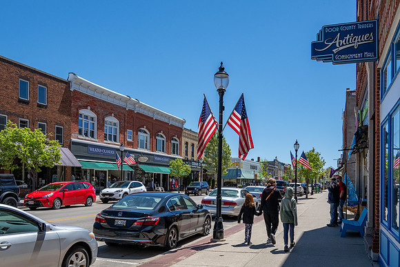 Sturgeon Bay Walk About Spring-28