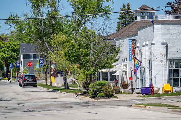 Sturgeon Bay Walk About Spring-85