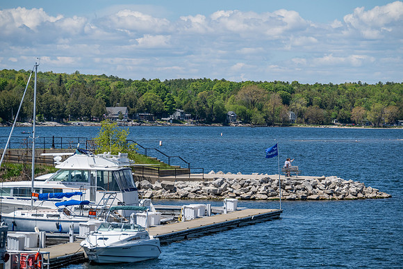 Sturgeon Bay Walk About Spring-112