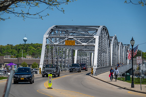 Sturgeon Bay Walk About Spring-129
