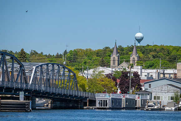 Sturgeon Bay Walk About Spring-164
