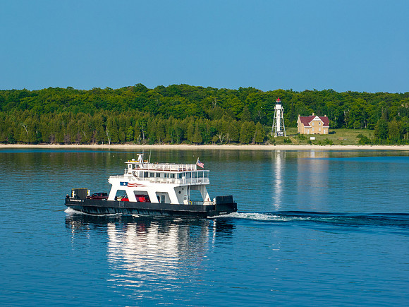Ferry Zoomed-104-HDR