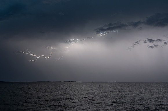 lightning-4