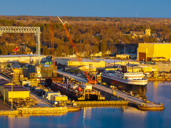 Badger at Shipyard-53-HDR