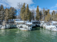 Cave Point Winter Icicles-5