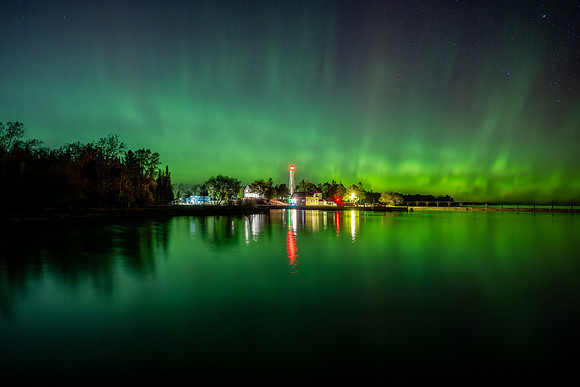 Ship Canal Northern Lights October 2024-1