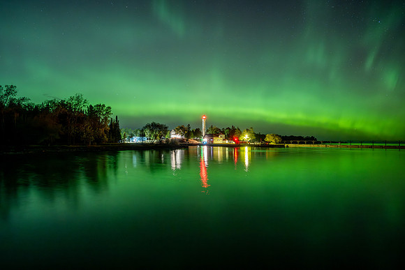 Ship Canal Northern Lights October 2024-5