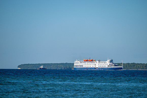 Cruise Ship DD-67