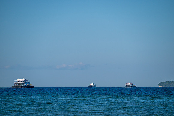 Cruise Ship DD-122