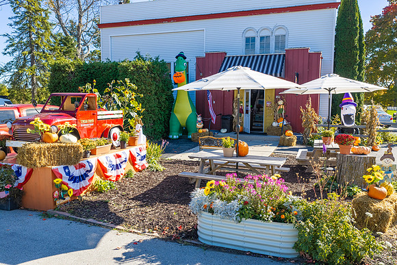 Uncle Toms Candy Store Fall 2026-15
