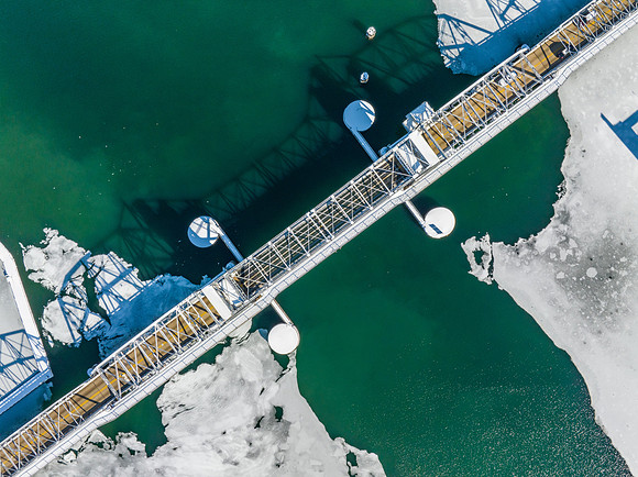 Sturgeon Bay Sunny Snow Drone-30