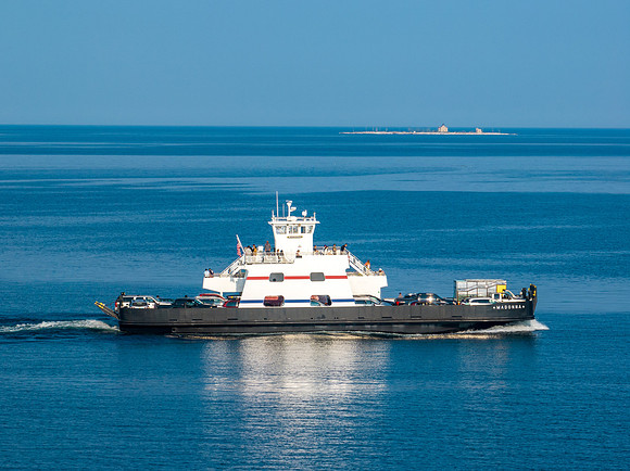 Ferry Zoomed-164-HDR
