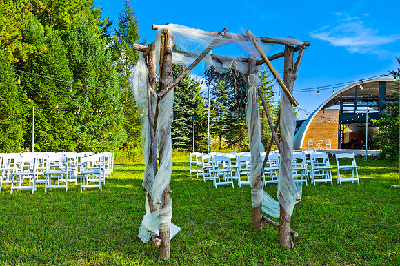 Thyme Hoop House Wedding Setup-7