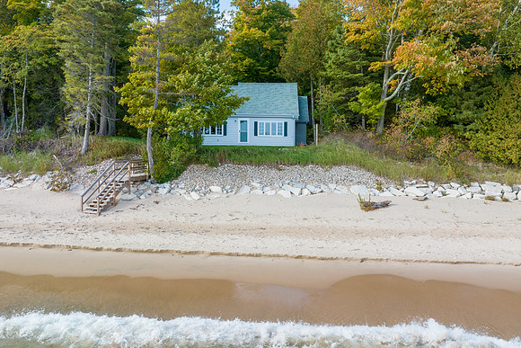 6934 Hwy 57 Baileys Harbor-33