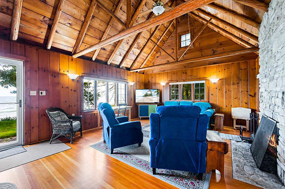 6934 Hwy 57 Baileys Harbor-17