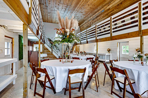 Sweedish Orchard Farm Barn Setup-12