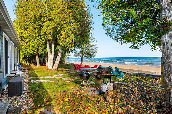 6564 Hwy 57 Baileys Harbor-32