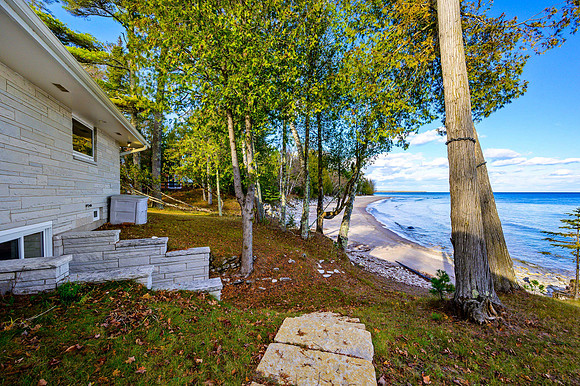 4290 Glidden Drive Sturgeon Bay-29