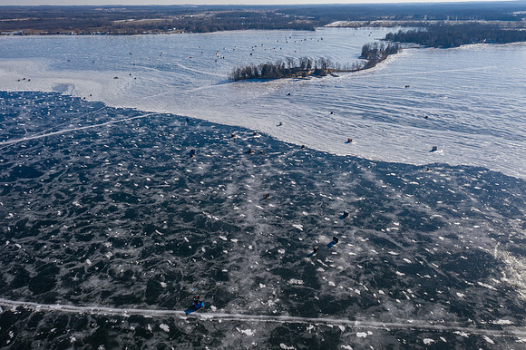 01-23-2021-Dan Eggert-Little Sturgeon Wave Point Ice Fishing-1